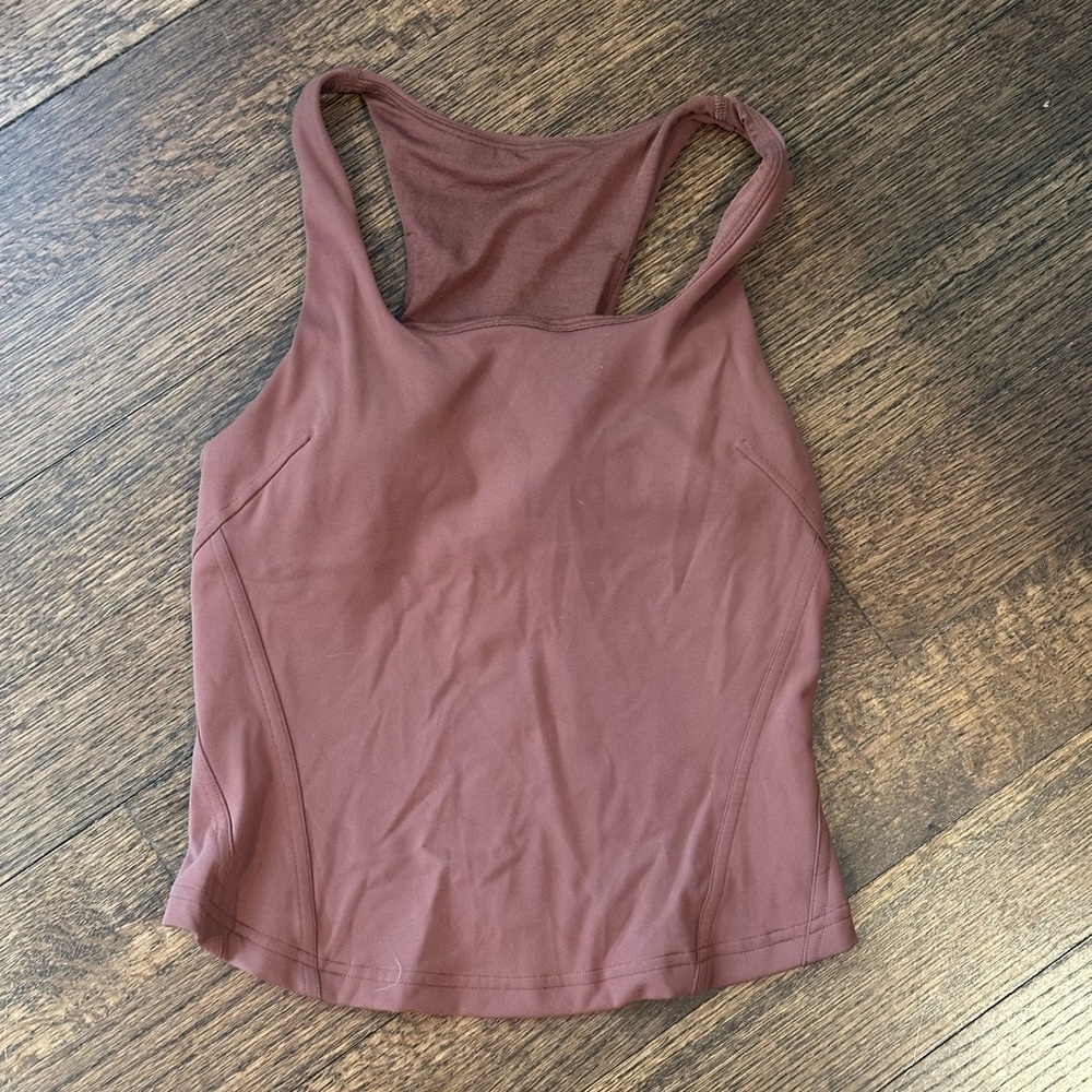 Lululemon Athletica Cropped Brown Tank Top. Size 4.
